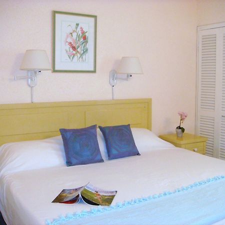Plum Tree Club Apartment Christ Church Room photo